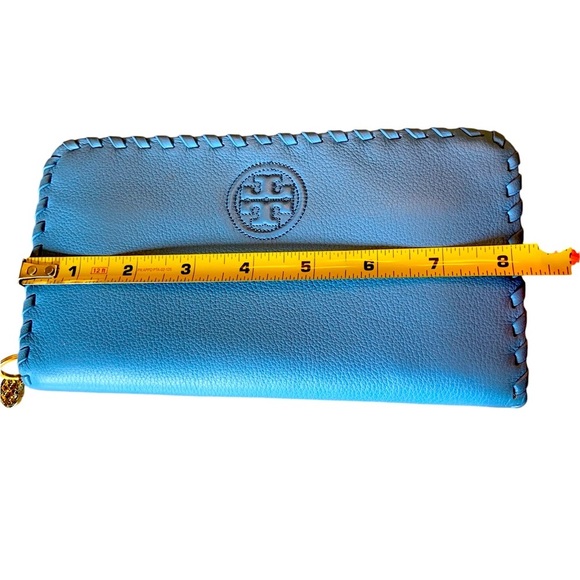 Tory Burch Marion Multi Gusset Long Leather Wallet with TB Charm - Picture 13 of 13